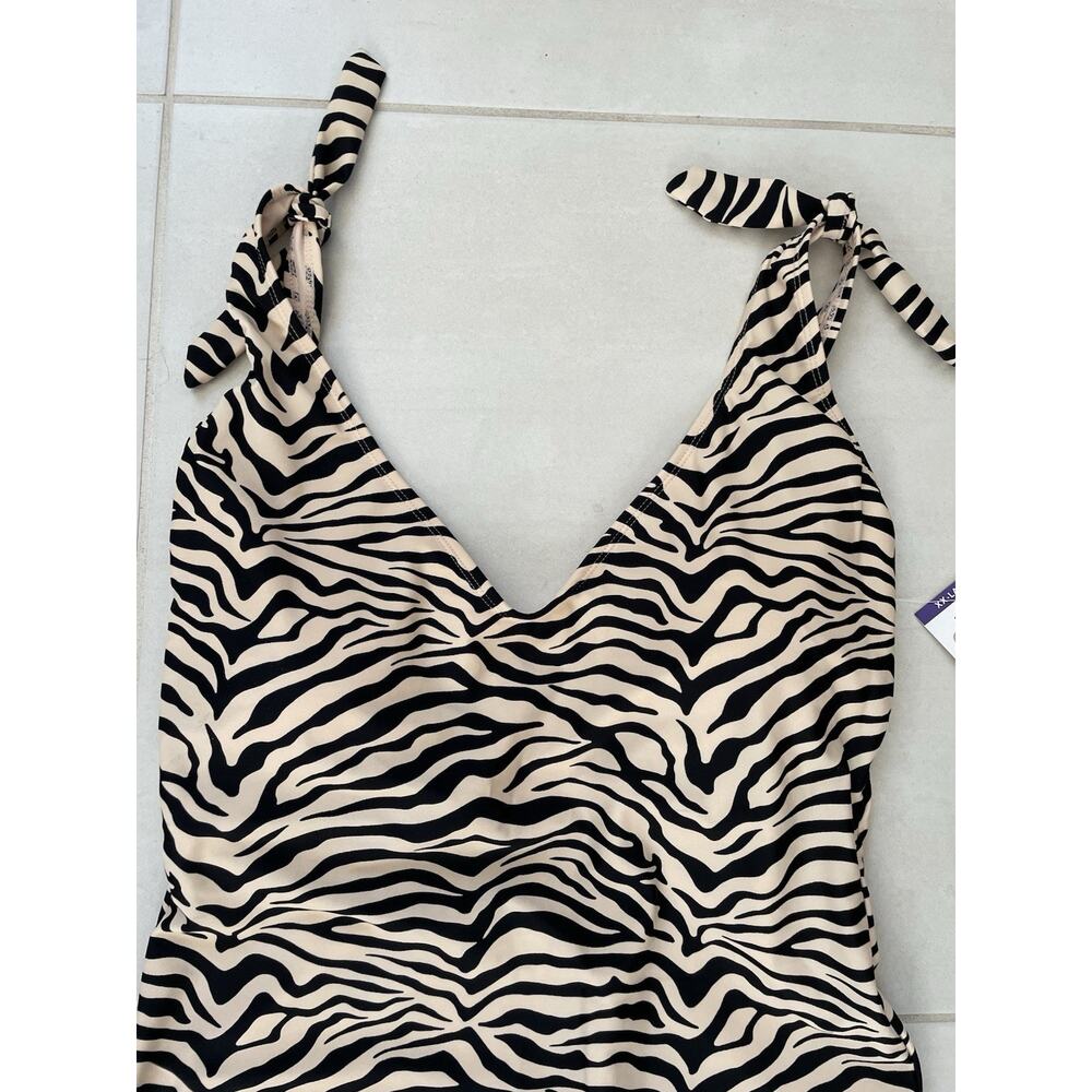 Social Standard Sanctuary Swim One Piece Swimsuit Print Swimwear - Picture 2 of 10